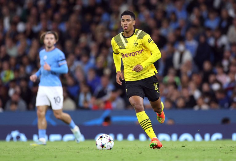 Jude-Bellingham-in-action-for-Borussia-Dortmund
