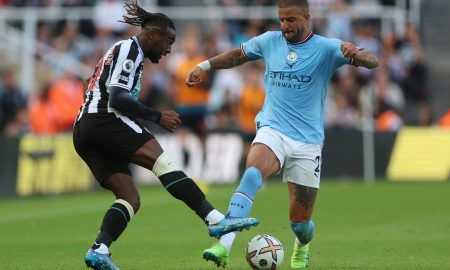Kyle-Walker-in-action-for-Manchester-City