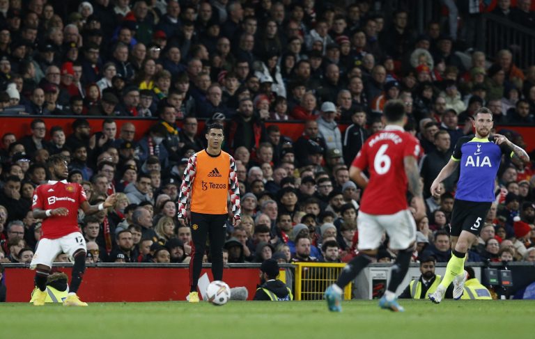 Manchester United: Mark Goldbridge slams Cristiano Ronaldo incident