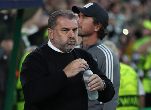 Ange-Postecoglou-on-the-sidelines-for-Celtic