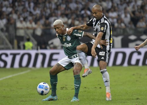 Palmeiras forward Danilo in action against Atletico Mineiro