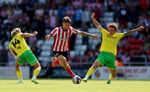 Dennis-Cirkin-in-action-for-Sunderland