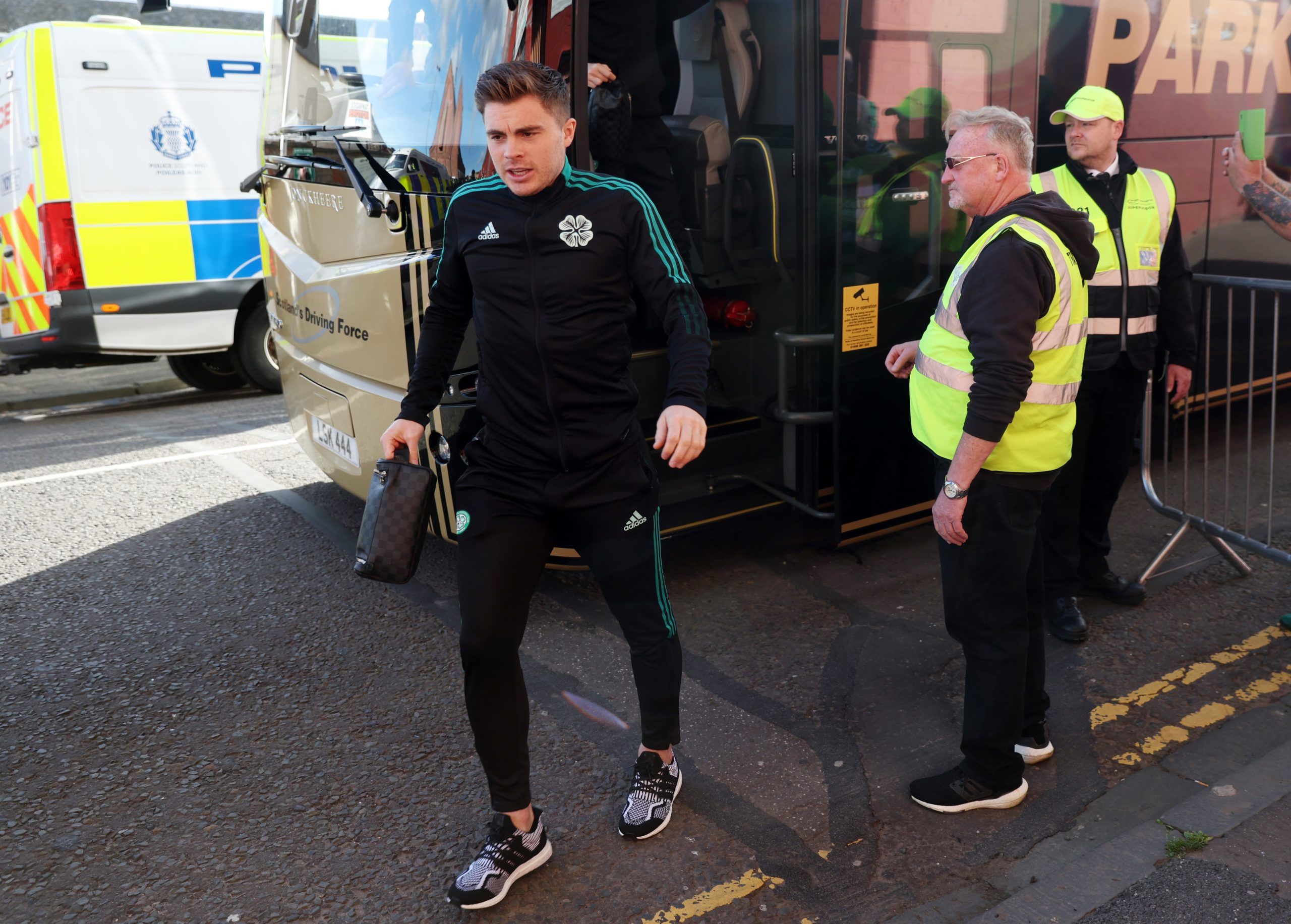 Celtic: Alan Hutton praises ‘incredible’ James Forrest -Celtic News