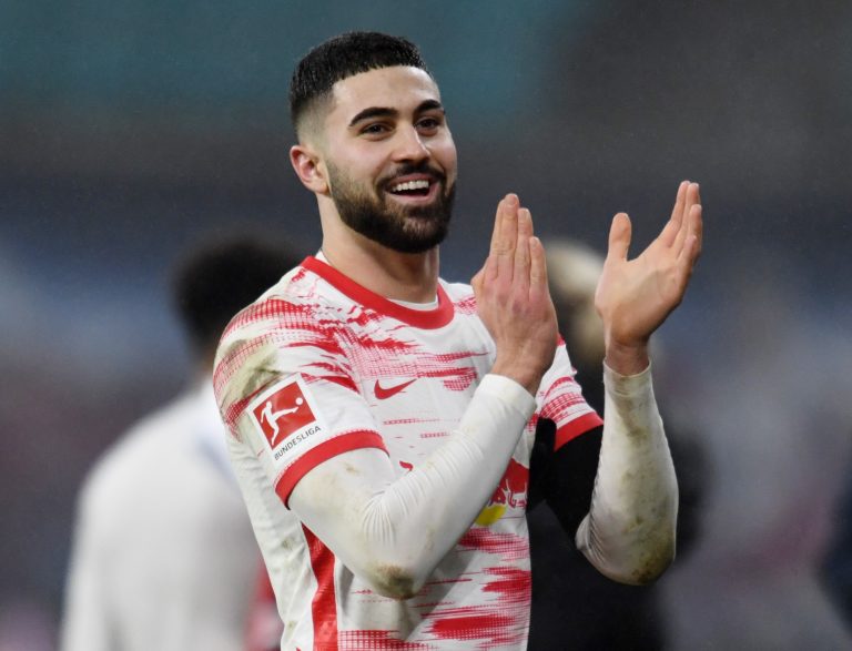 Josko-Gvardiol-celebrating-for-RB-Leipzig