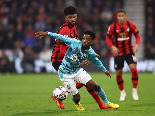 Kyle-Walker-Peters-in-action-for-Southampton