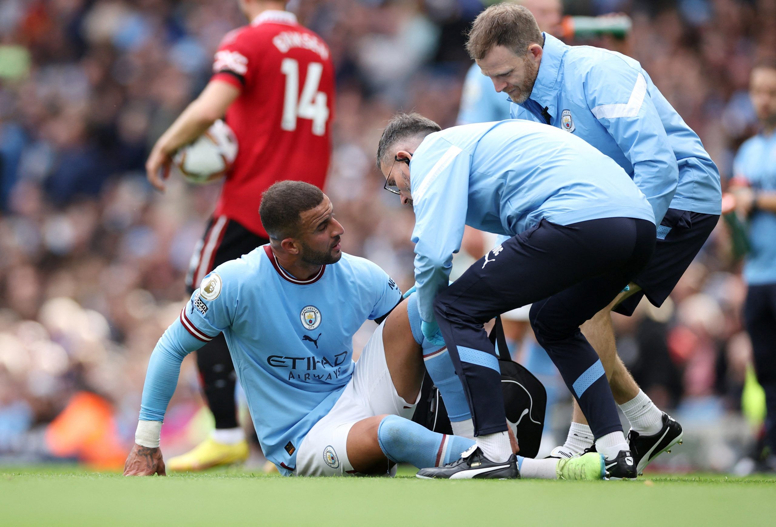 Man City: Sky Sports reporter drops Kyle Walker injury update -Manchester City News
