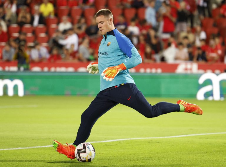 Marc-Ander-Ter-Stegen-during-a-warm-up-for-Barcelona