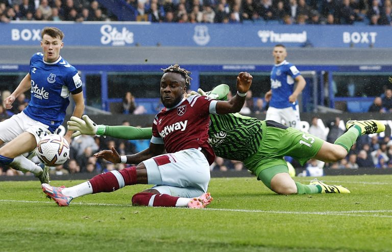 Kevin Campbell says West Ham could be gifted ‘big’ Maxwel Cornet boost