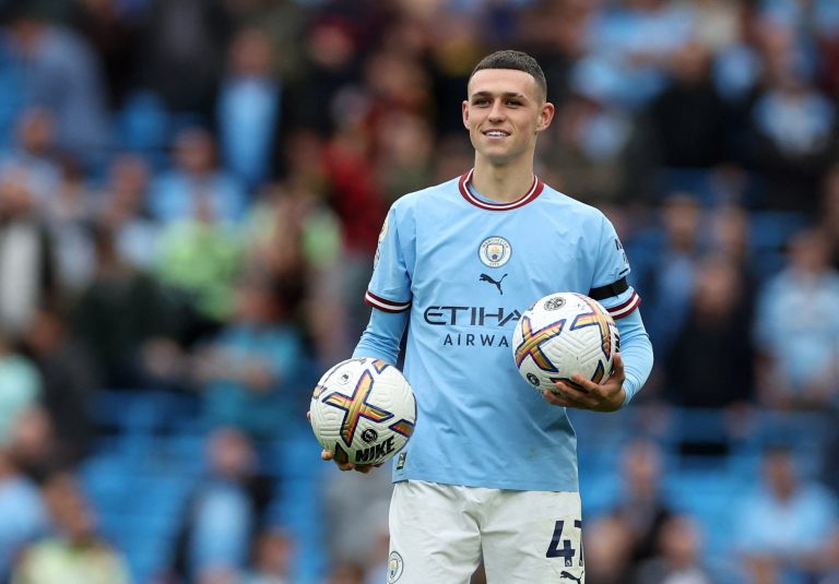 Premier League - Manchester City v Manchester United
