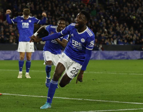 Wilfred-Ndidi-celebrates-scoring-for-Leicester