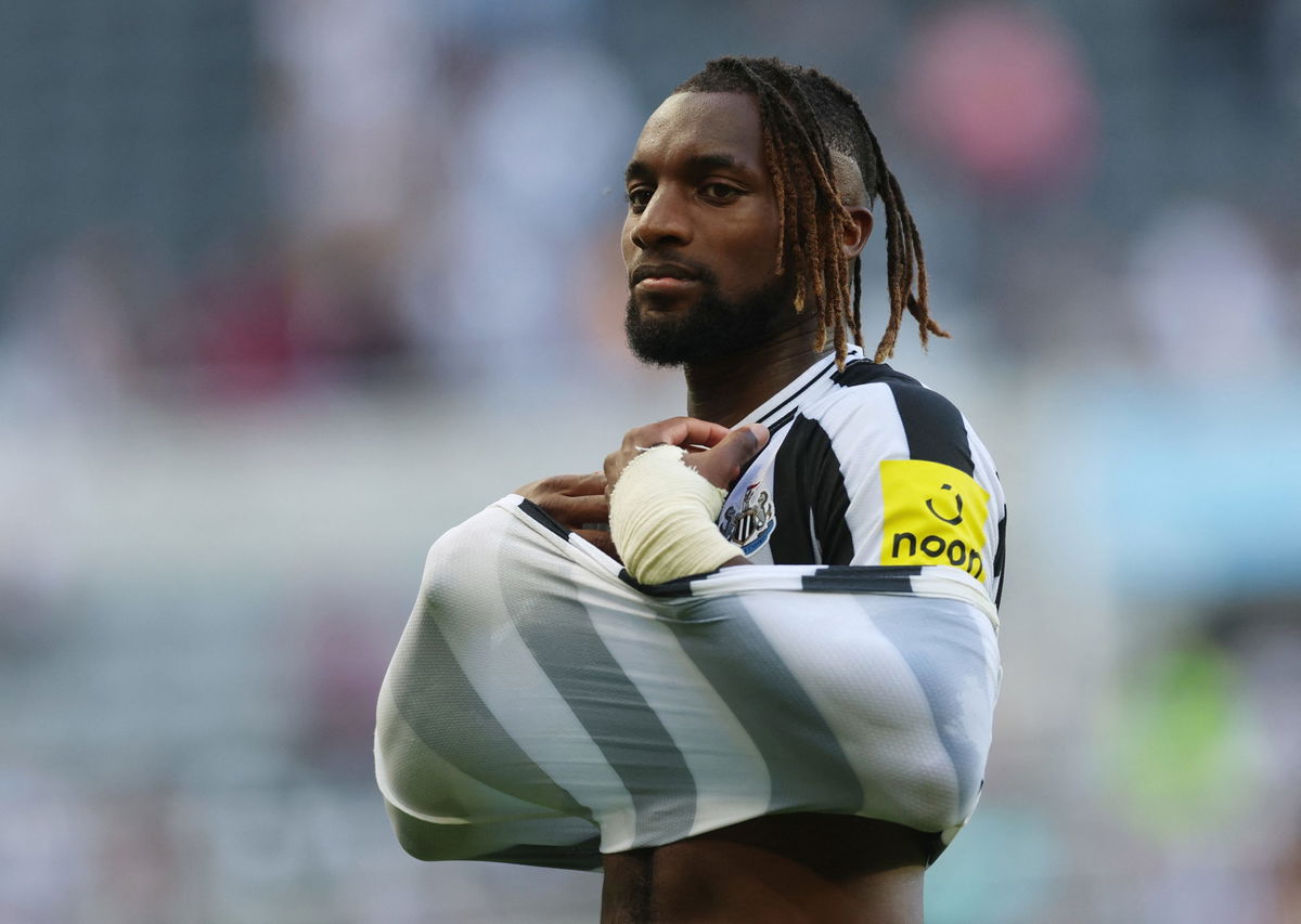 Newcastle United: Jamie Redknapp unimpressed with Allan Saint-Maximin - Newcastle United News