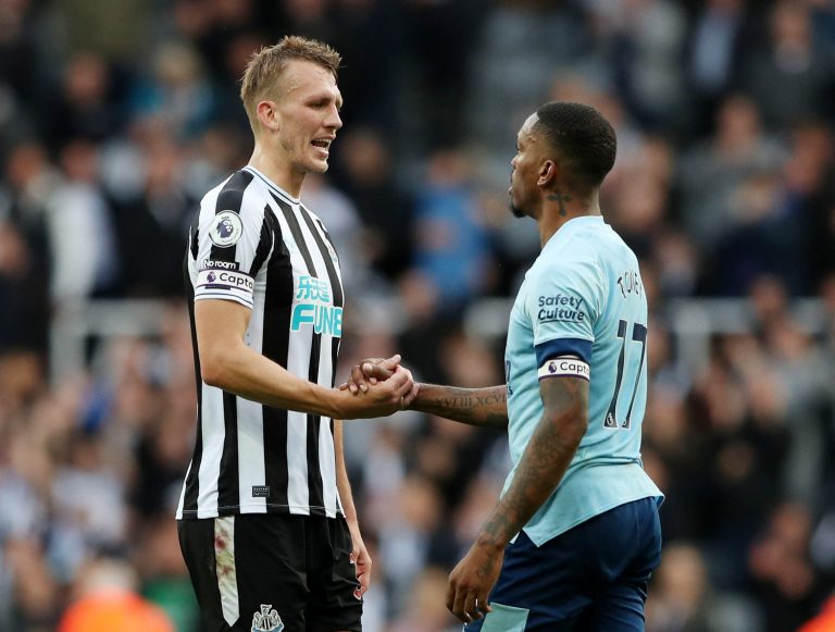 Newcastle United: Pundit praises Toon swoop for Dan Burn