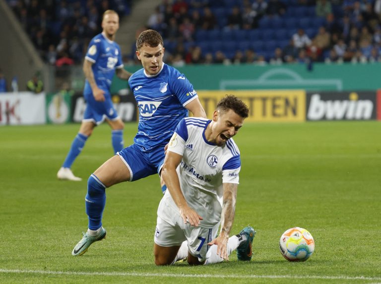 Everton: Toffees ‘highly interested’ in Dennis Geiger on free transfer