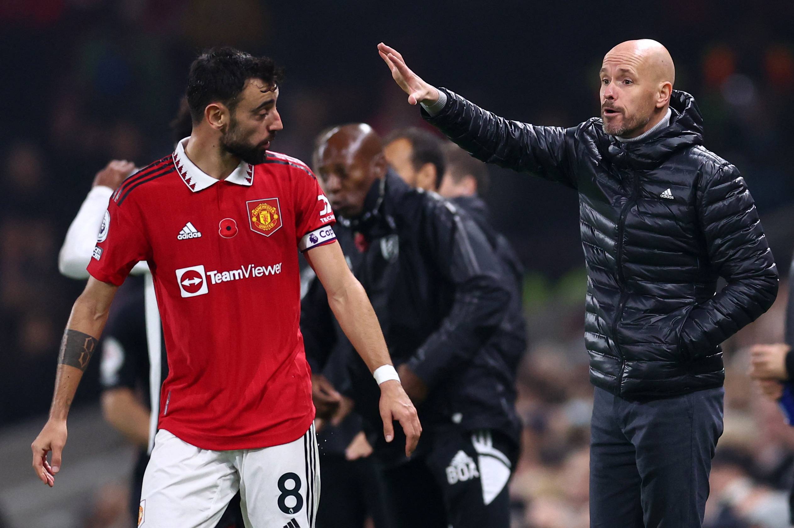 Manchester United: Sky Sports man raises doubts over Bruno Fernandes' role at Old Trafford - Manchester United News