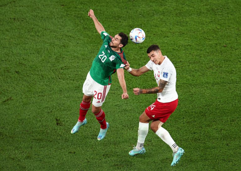 West Ham: Irons make offer to sign Jakub Kiwior