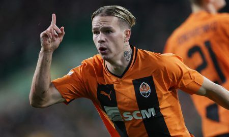Mykhaylo Mudryk in action for Shakhtar Donetsk