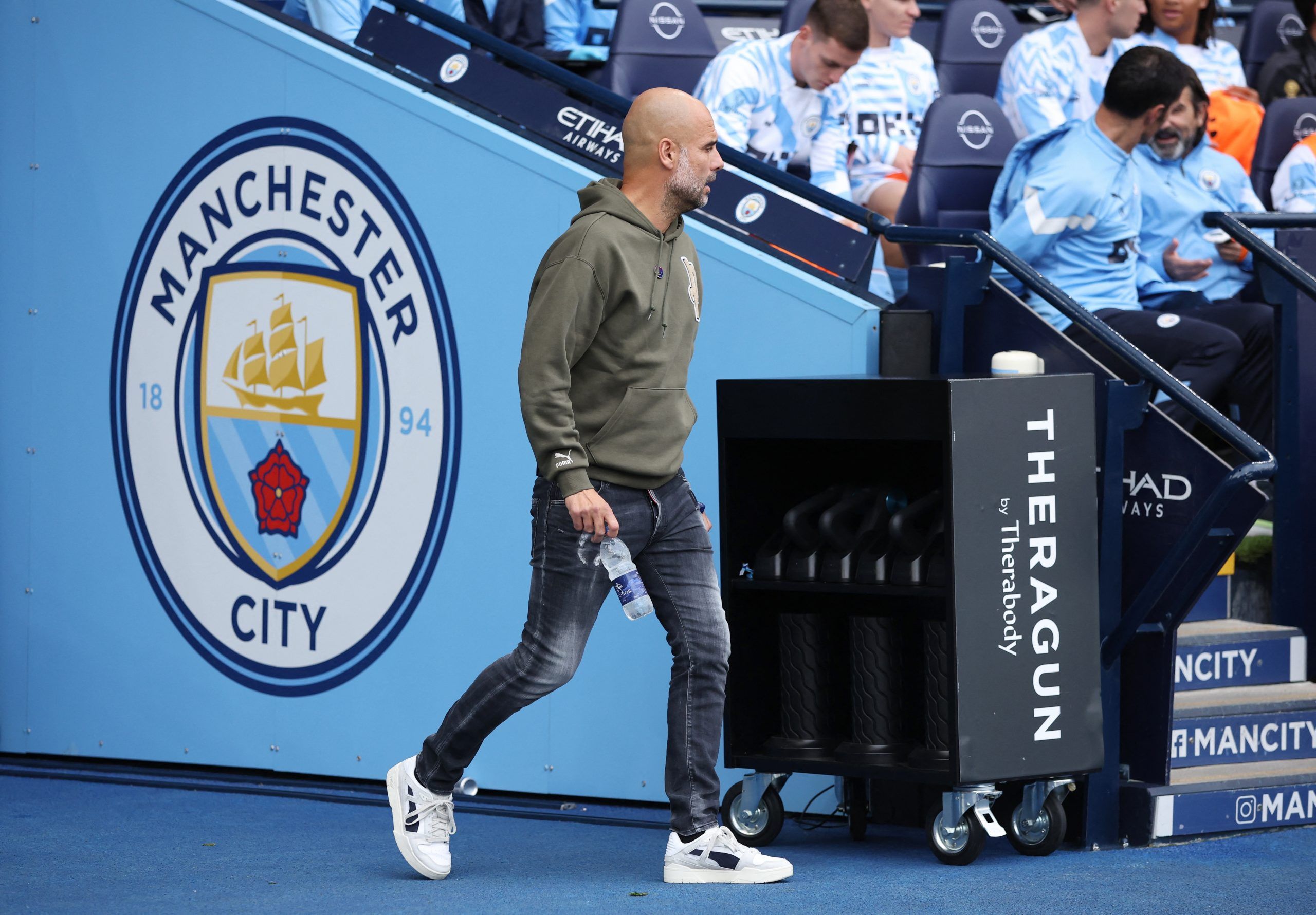 Manchester City: Guardiola wants to sign a new contract -Manchester City News