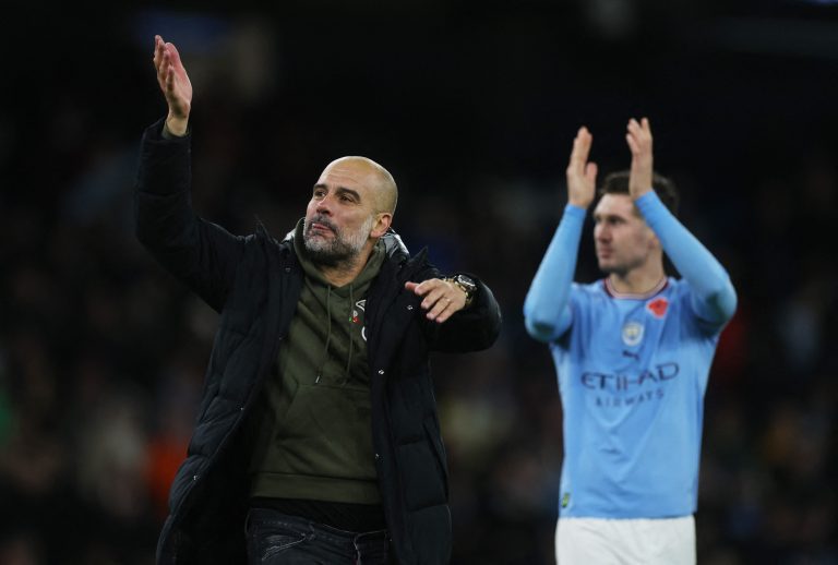 Manchester City join race to sign Alberto Moleiro