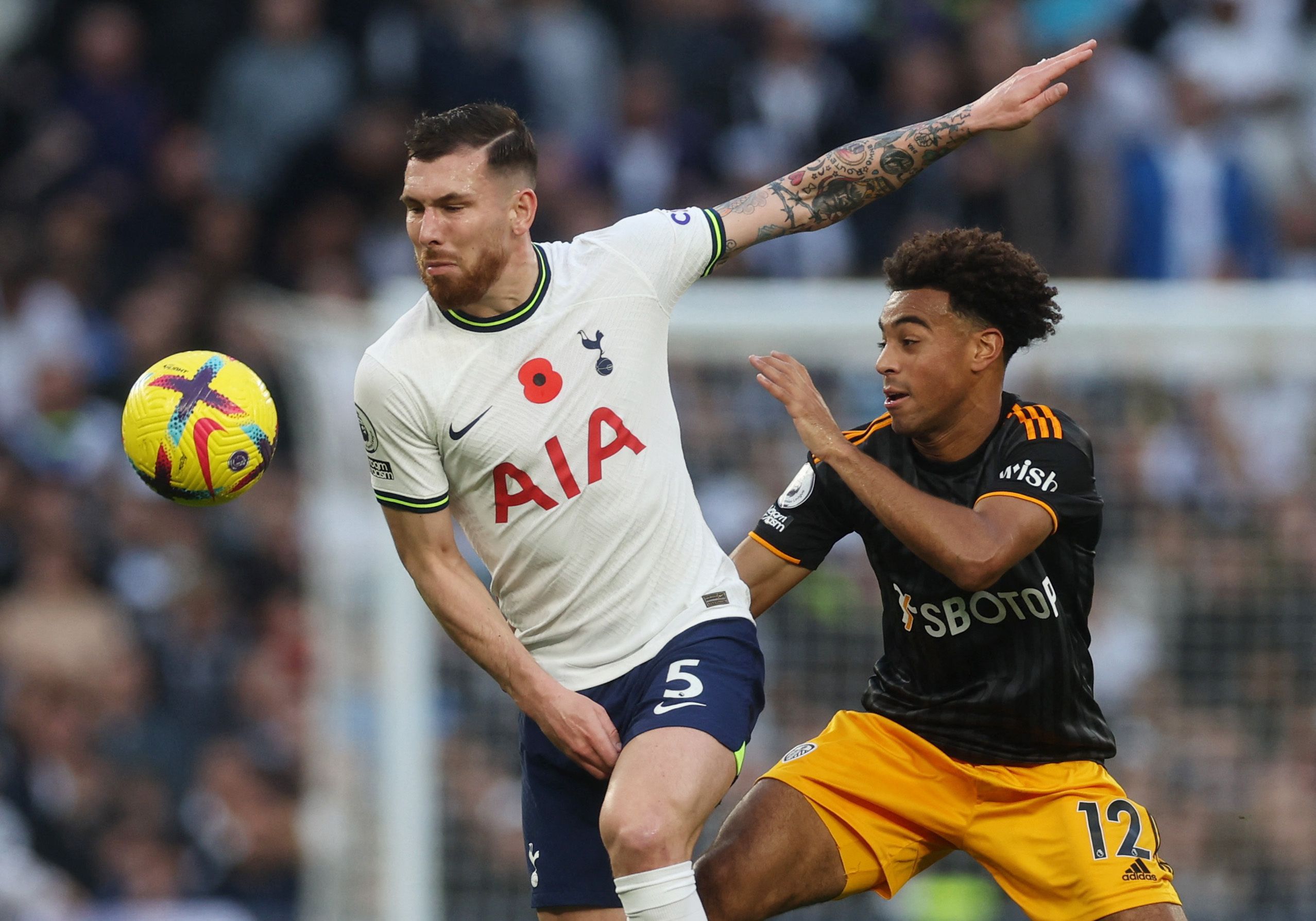 Spurs to open contract talks with Hojbjerg