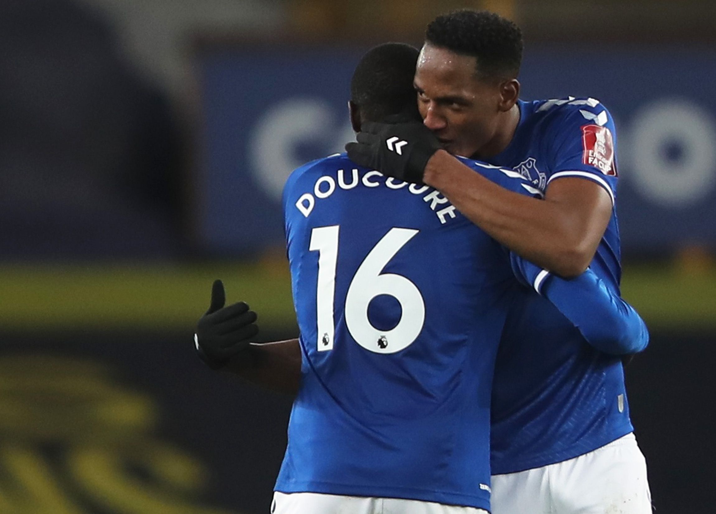 Everton “willing” to allow £240k-p/w duo in Mina and Doucoure to leave -Everton News