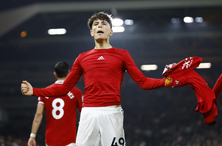 Manchester United: Insider insists Garnacho closing in on a new contract