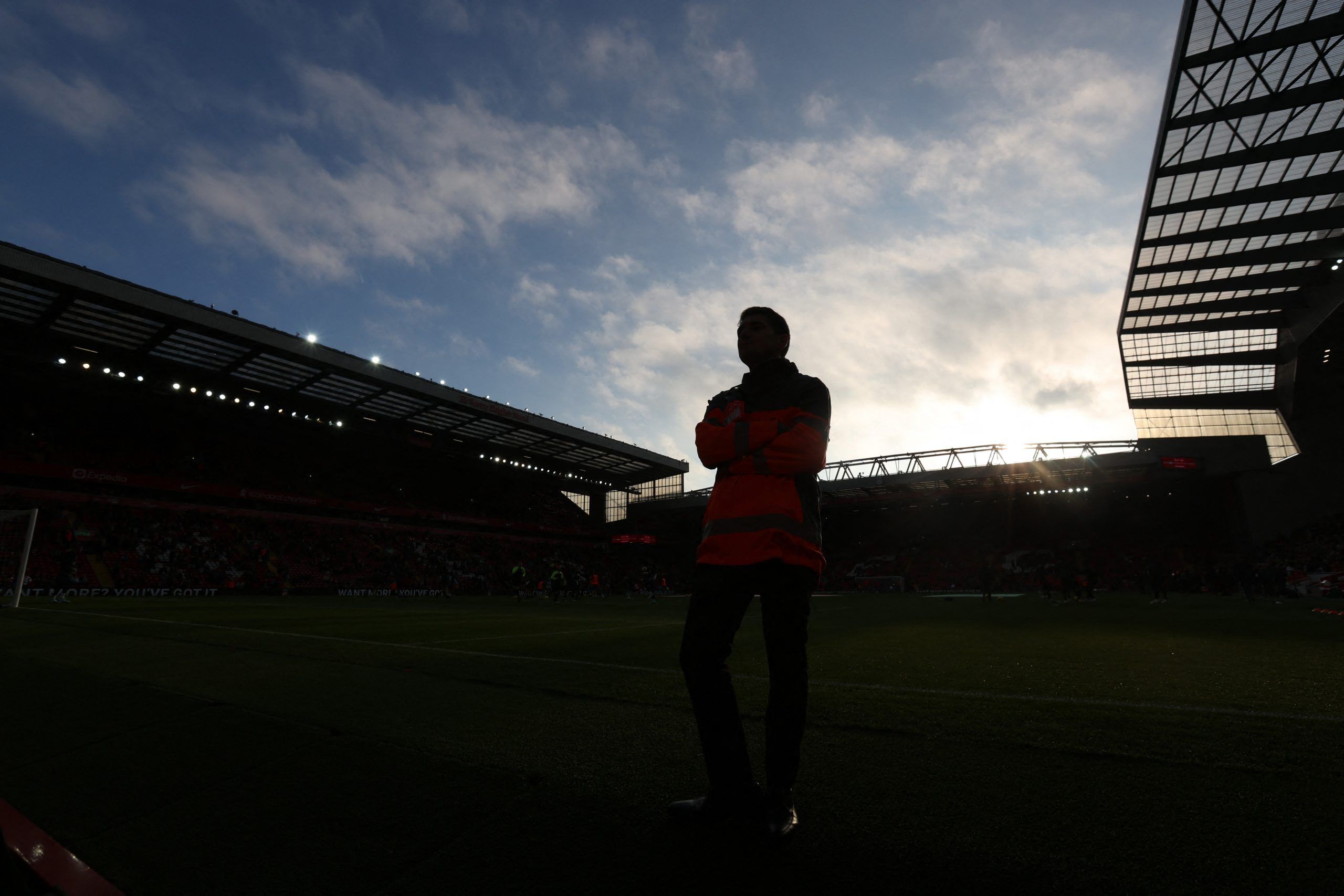 Liverpool: Mike Gordon quits director role at Anfield -Liverpool News