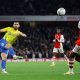 Sunderland's Bailey Wright has a shot at goal