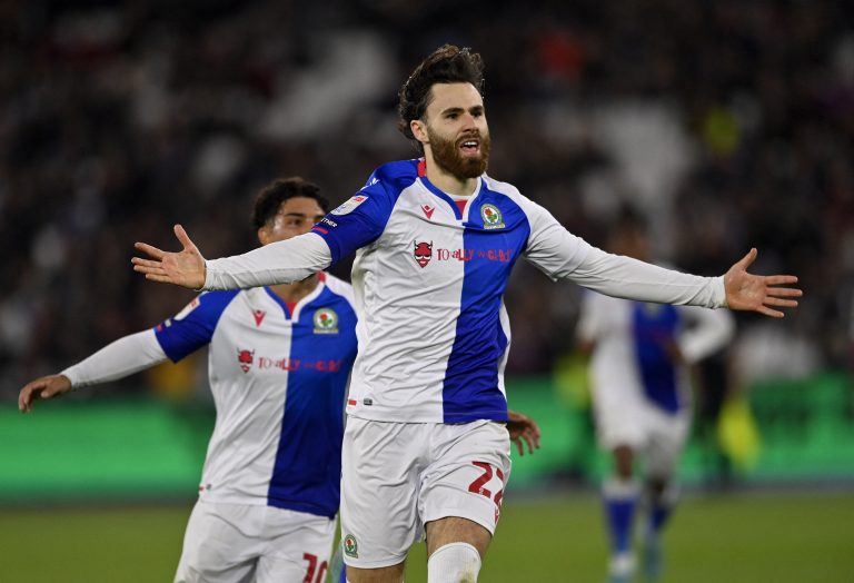 Ben-Brereton-Diaz-celebrates-scoring-for-Blackburn