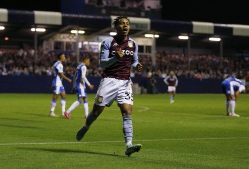 Cameron-Archer-celebrates-scoring-for-Aston-Villa