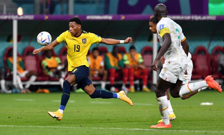 Leeds: Whites scout Gonzalo Plata