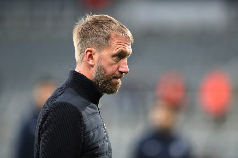 Graham-Potter-on-the-sidelines-for-Chelsea