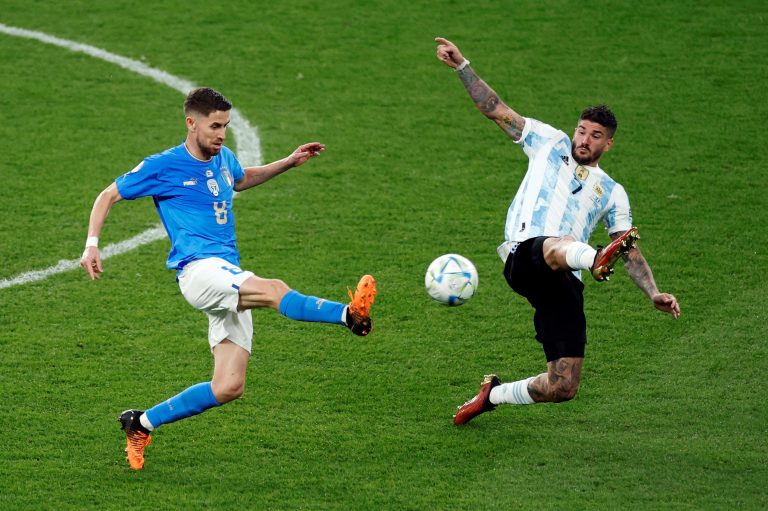 Chelsea: Barcelona in talks with Jorginho