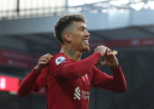 Roberto-Firmino-celebrates-scoring-for-Liverpool