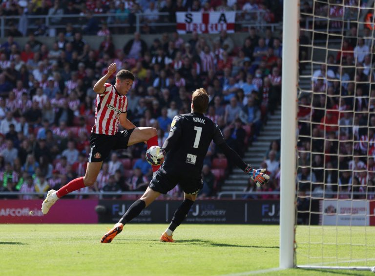 Sunderland's Ross Stewart has a shot at goal
