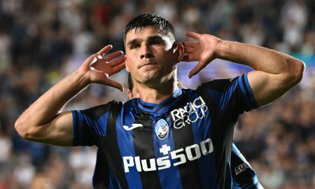 Atalanta's Ruslan Malinovskyi celebrates scoring their first goal
