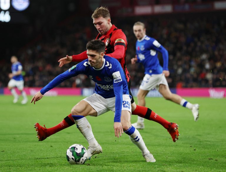 Everton: Ruben Vinagre could look to leave Goodison Park in January