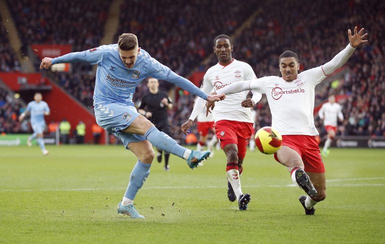 Everton make enquiry for Coventry’s Viktor Gyokeres