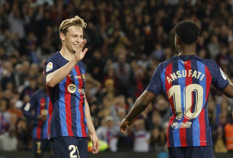 Frenkie-De-Jong-celebrates-scoring-for-Barcelona