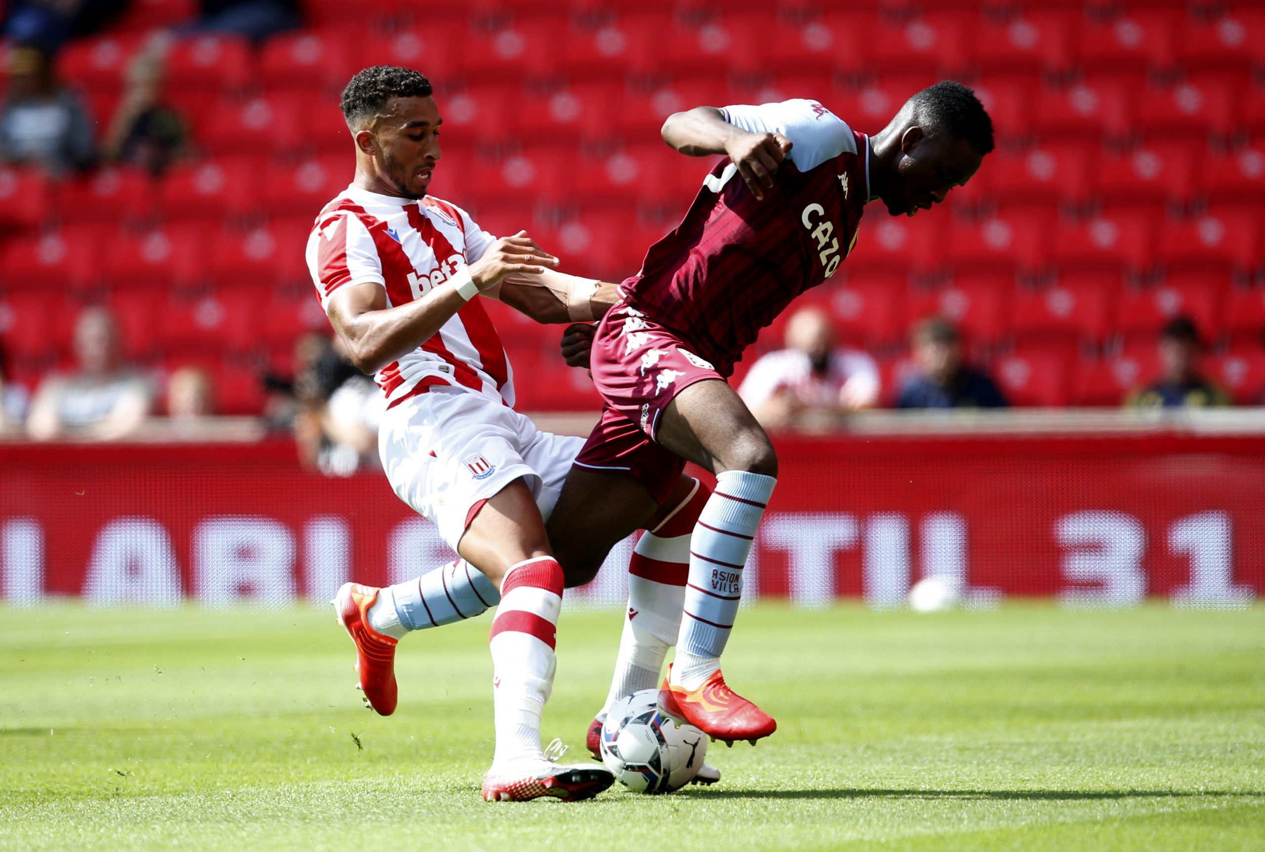 West Brom: Baggies plotting loan move for Lamare Bogarde -Championship News