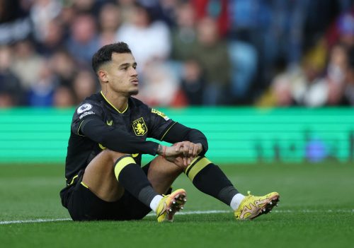 Philippe-Coutinho-in-action-for-Aston-Villa