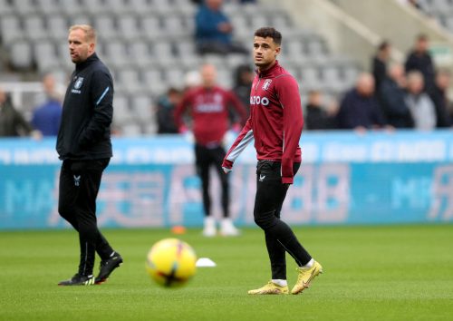 Philippe-Coutinho-during-a-warm-up-for-Aston-Villa