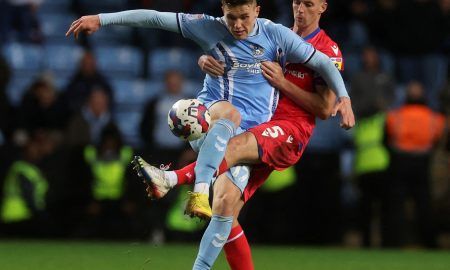 Viktor Gyökeres in action for Coventry City.