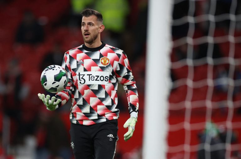 Newcastle: Chris Waugh believes Martin Dubravka is set to stay