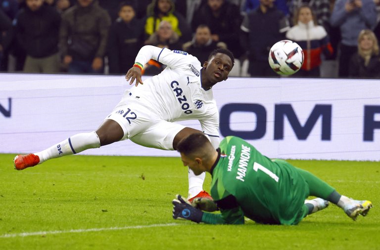 Everton: Toffees ‘still’ in Bamba Dieng race
