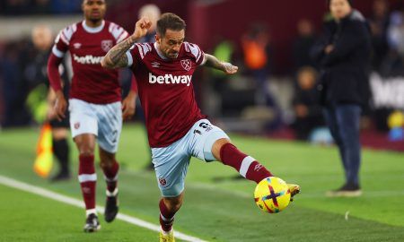 Danny-Ings-in-action-for-West-Ham