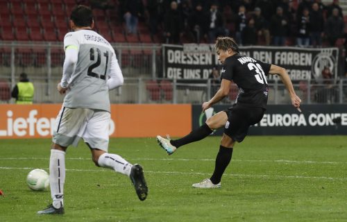 Keito-Nakamura-in-action-for-LASK
