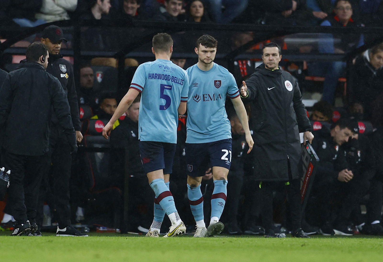 Luke-McNally-in-action-for-Burnley