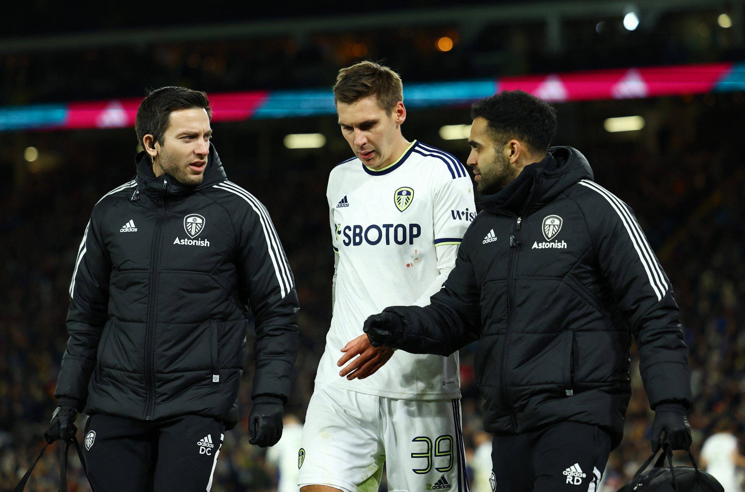 Leeds: Max Wober set to be out for weeks - Leeds United News
