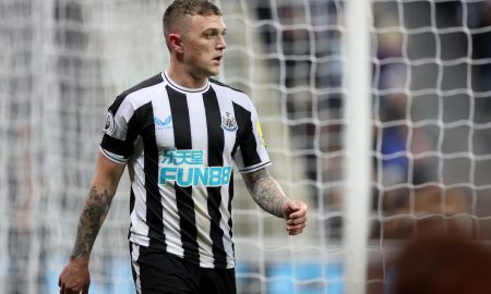 Newcastle United's Kieran Trippier leaves the pitch after being substituted