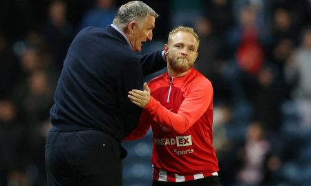 Sunderland manager Tony Mowbray with Alex Pritchard after the match